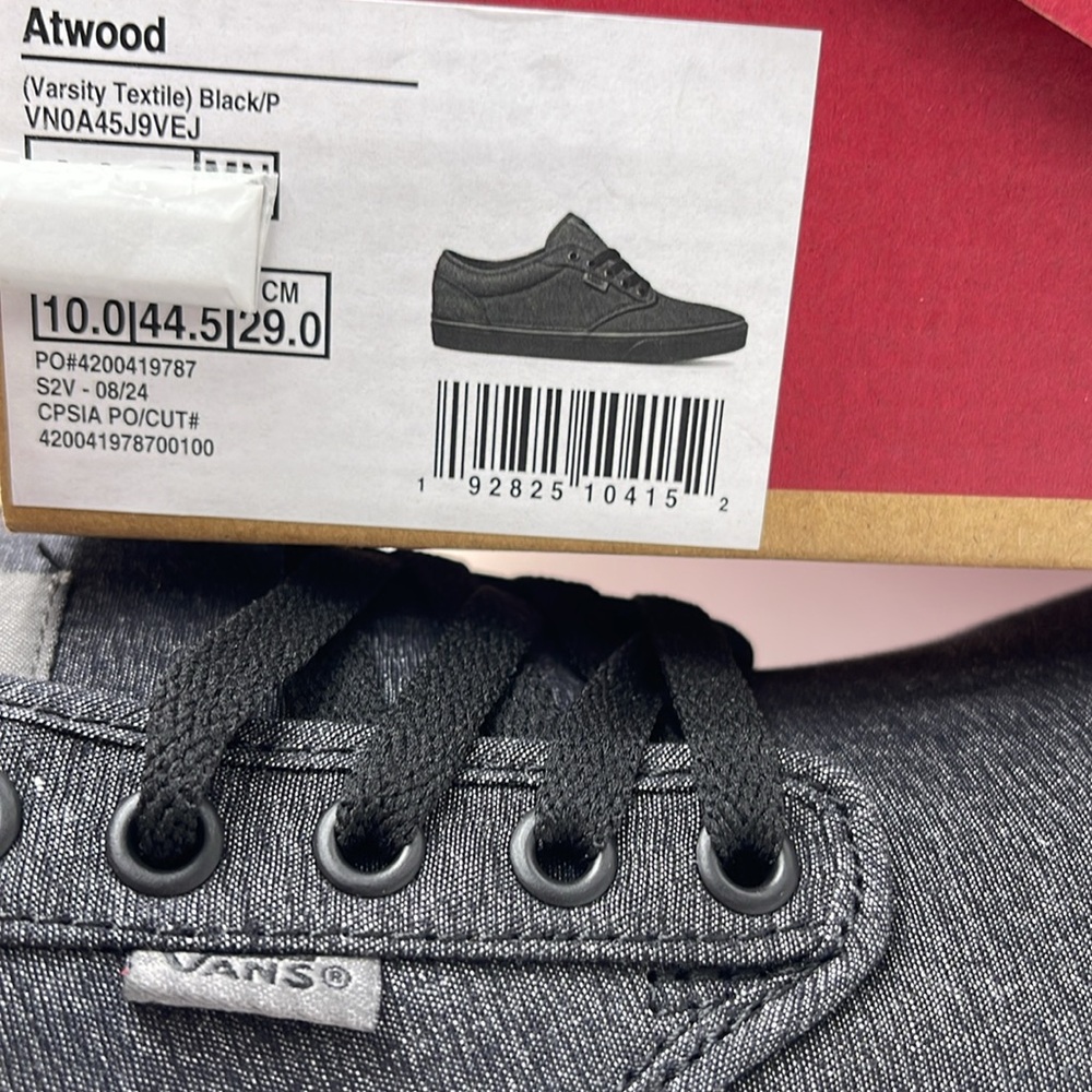 Vans Men’s Low-Top Sneakers Canvas Upper Atwood
(Varsity Textile) Black/Pewter - Picture 16 of 16